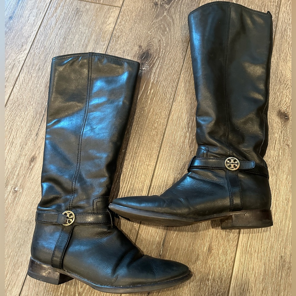 Women’s Tory Burch Black Leather Knee High Boot - 10